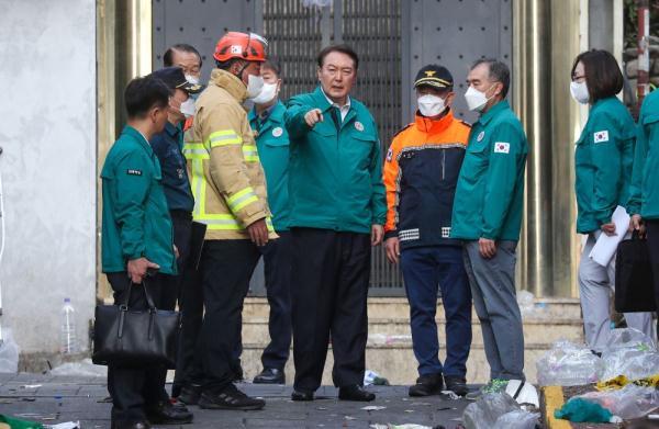 韩国执政党反对弹劾尹锡悦，背后的原因及影响探究