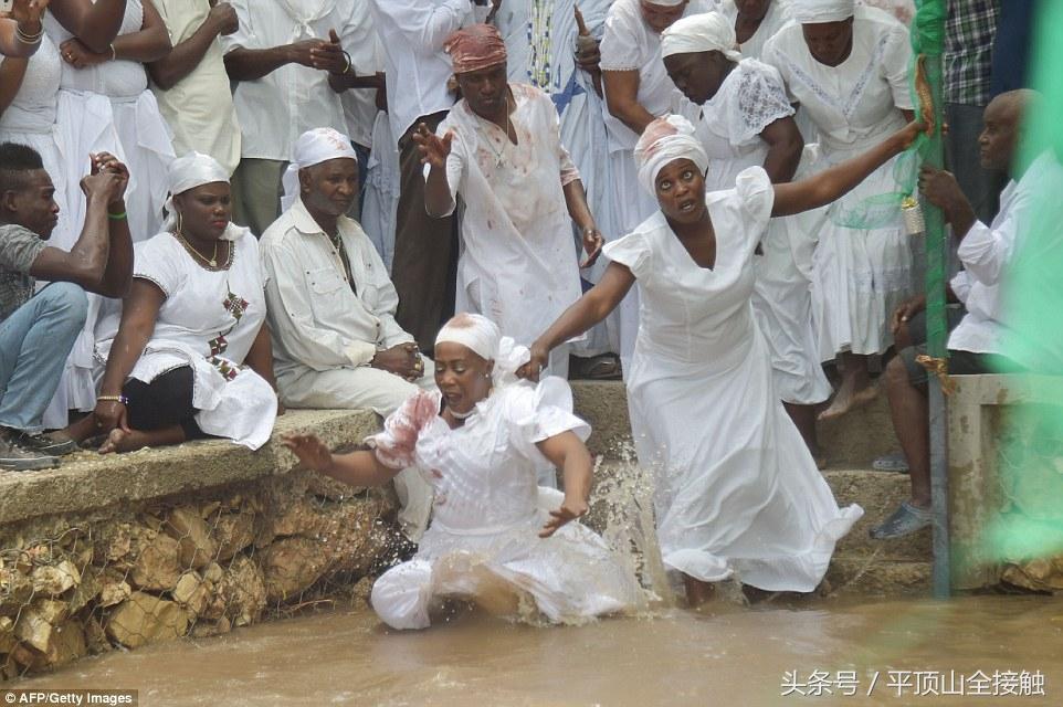 海地社会的阴影，孩子中巫术与帮派头目杀人事件的悲剧探究