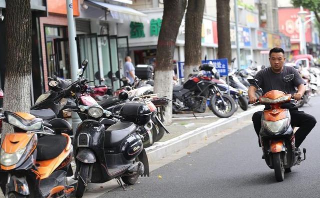 一线城市开始限制电动自行车，探寻绿色出行新路径