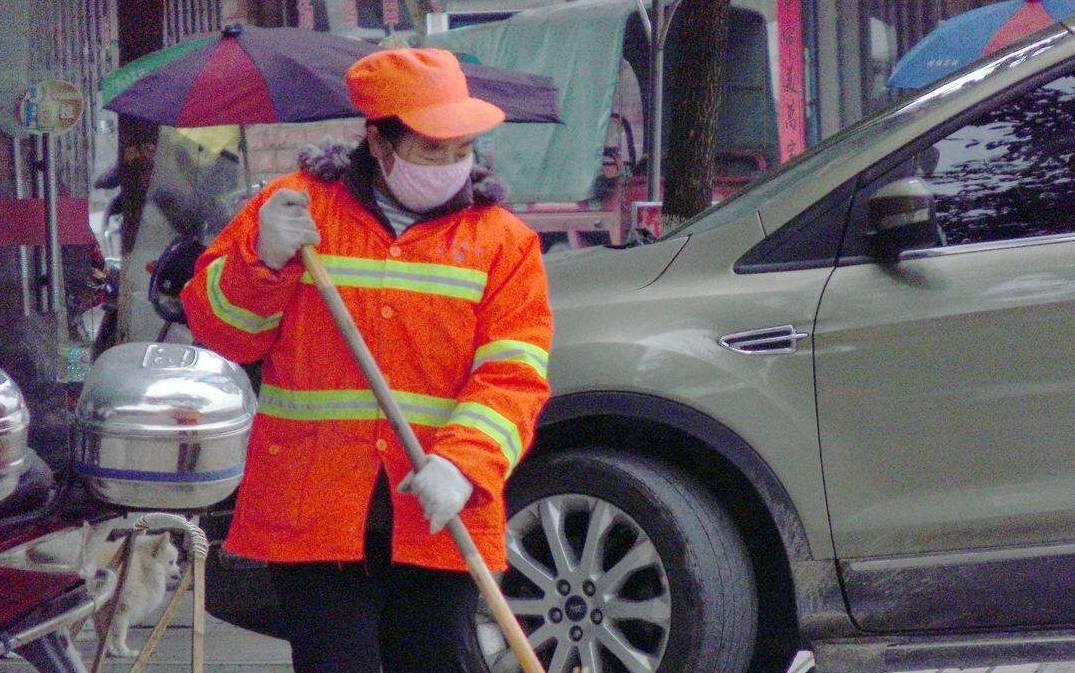 女婿黎明扫街行动，亲情与责任的动人篇章