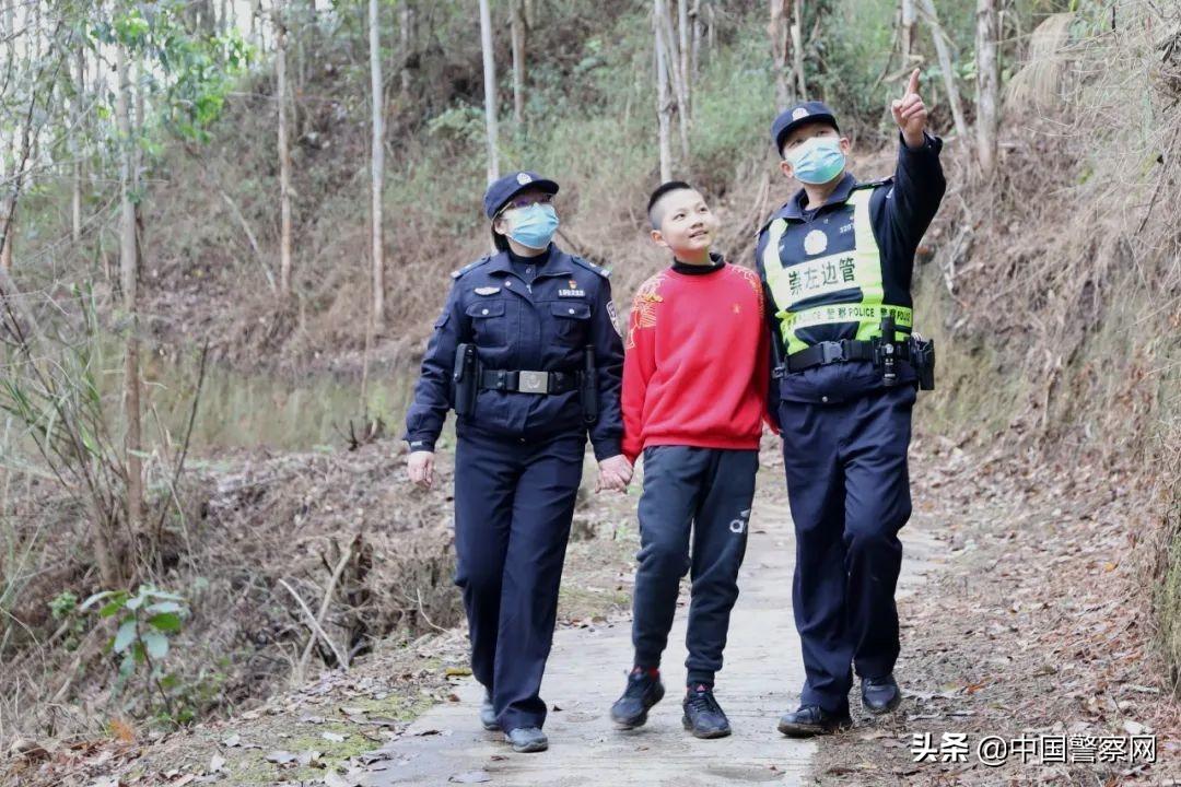 首次骑马巡边的00后女警开启新征程，勇敢踏边之旅