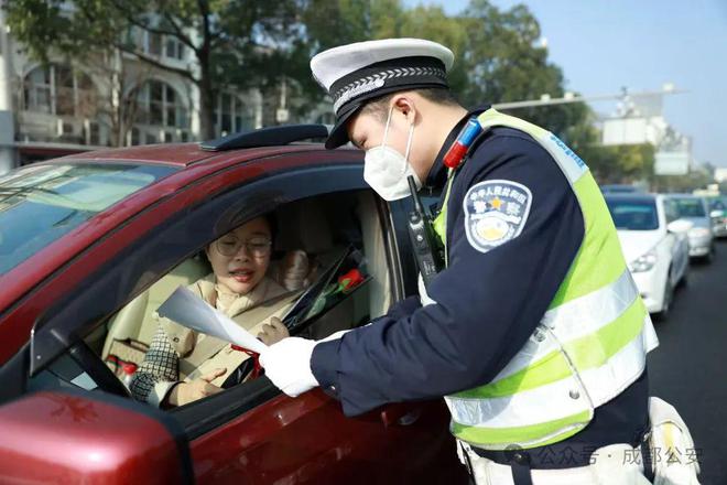 生命的荣光，辅警背后的温情与奉献——因公牺牲的英勇赞歌