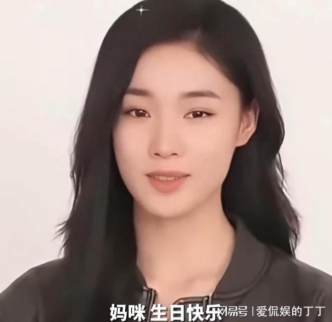 包小柏AI女儿最新近况揭秘