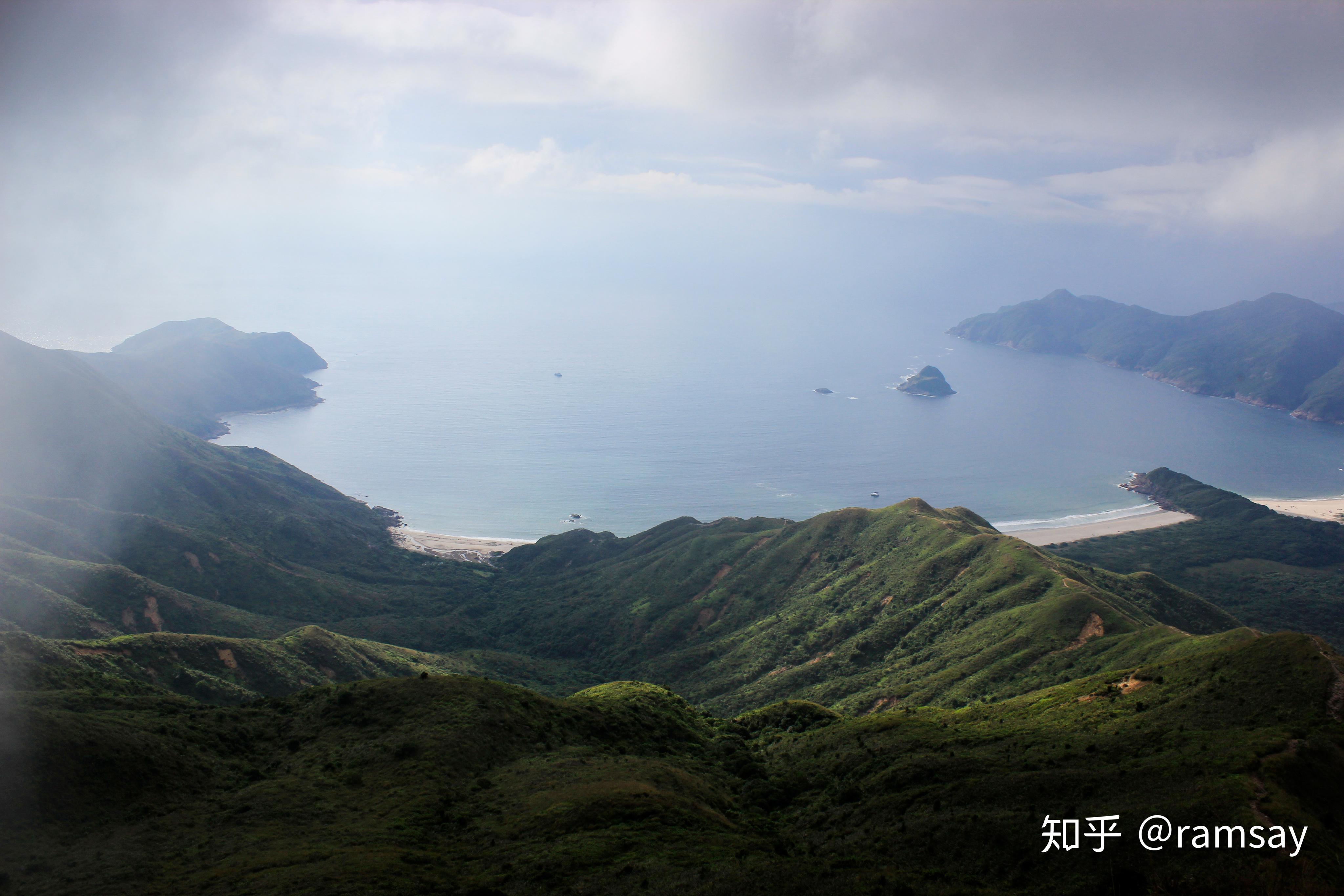 徒步完成香港麦理浩径全程的震撼体验